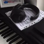 piano g273c9a79f 1280