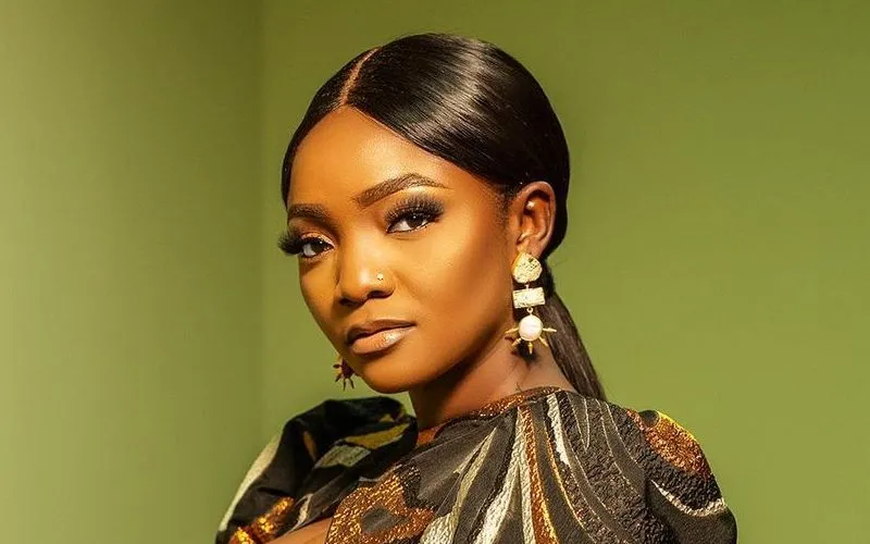 Simi – Ko Ma Ga